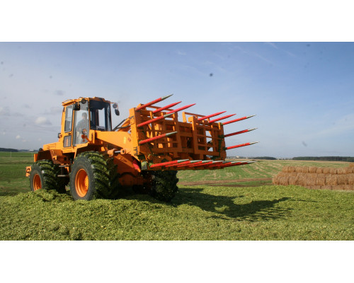 Погрузчик универсальный АМКОДОР 352С