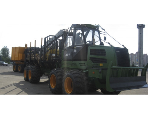 Форвардер АМКОДОР 2682-01